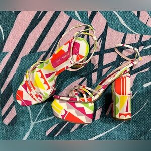 NWOB Gianni Bini Parrish Funky Chunky Hexagon Platform Ankle Strap Open Toe Heel